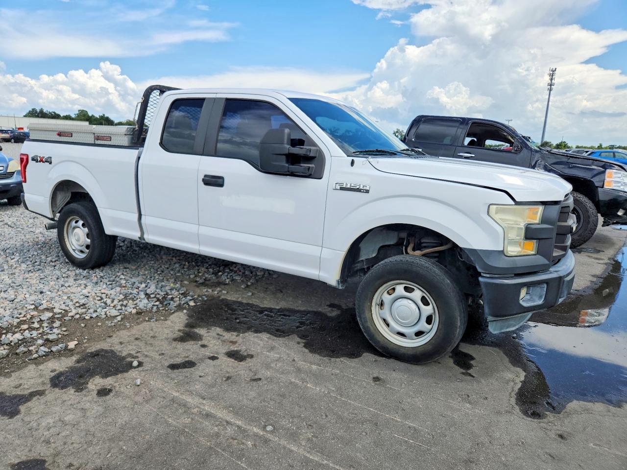 2016 FORD F150