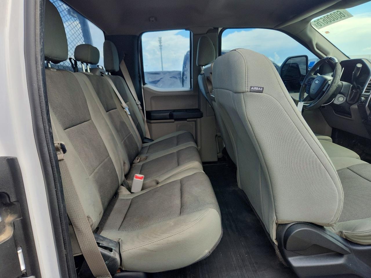 2016 FORD F150