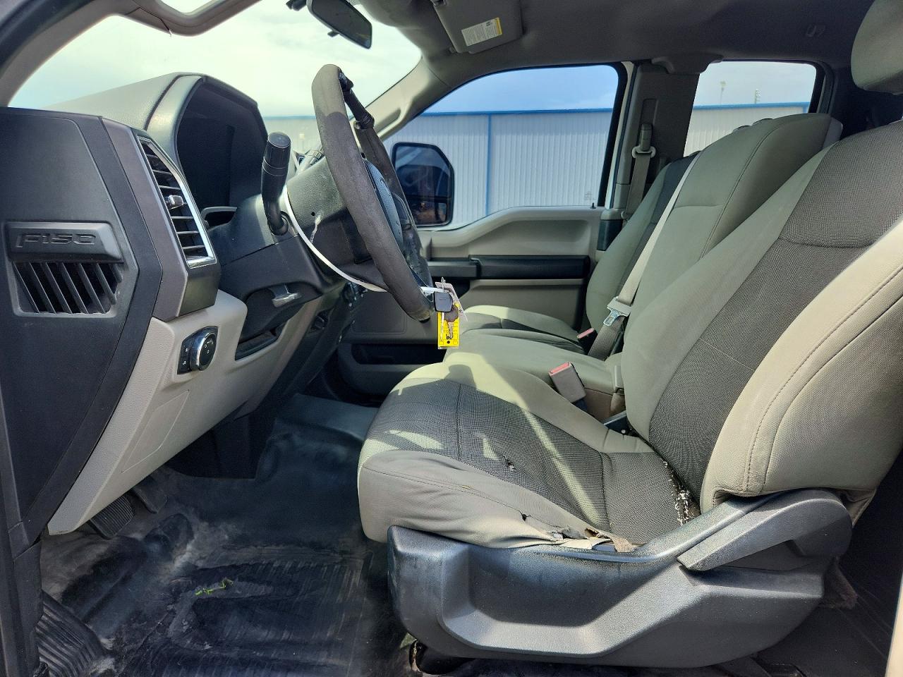 2016 FORD F150
