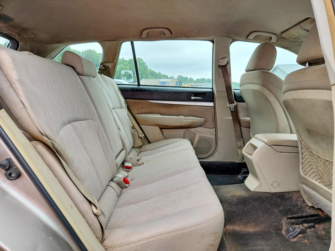 2014 SUBARU OUTBACK