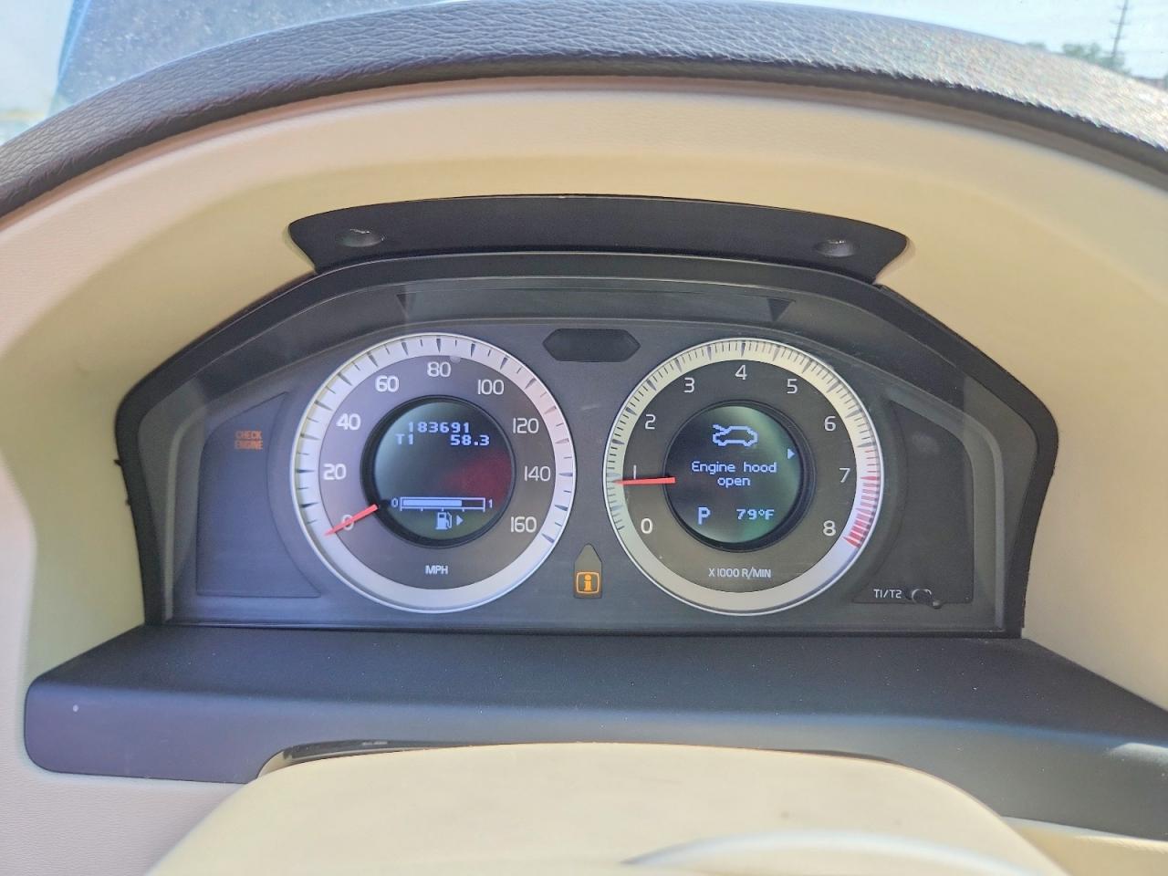 2010 VOLVO S80