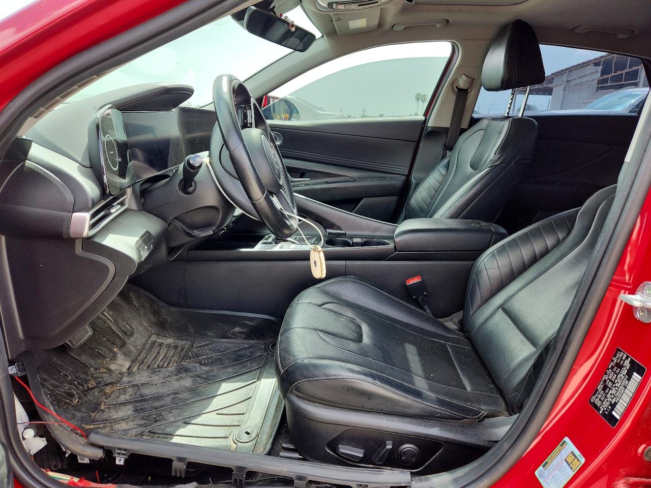 2022 HYUNDAI ELANTRA
