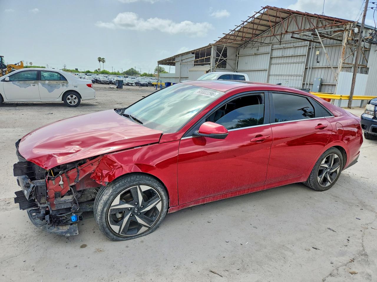 2022 HYUNDAI ELANTRA