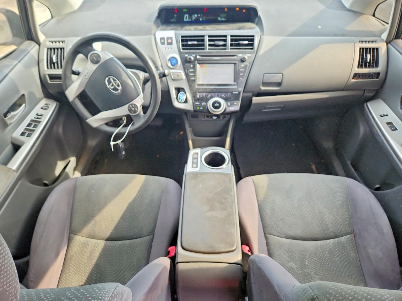 2013 TOYOTA PRIUS
