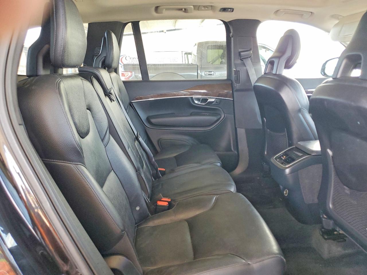 2016 VOLVO XC90