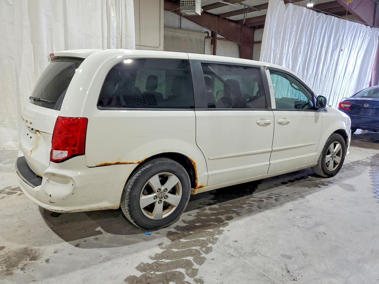 2013 DODGE CARAVAN
