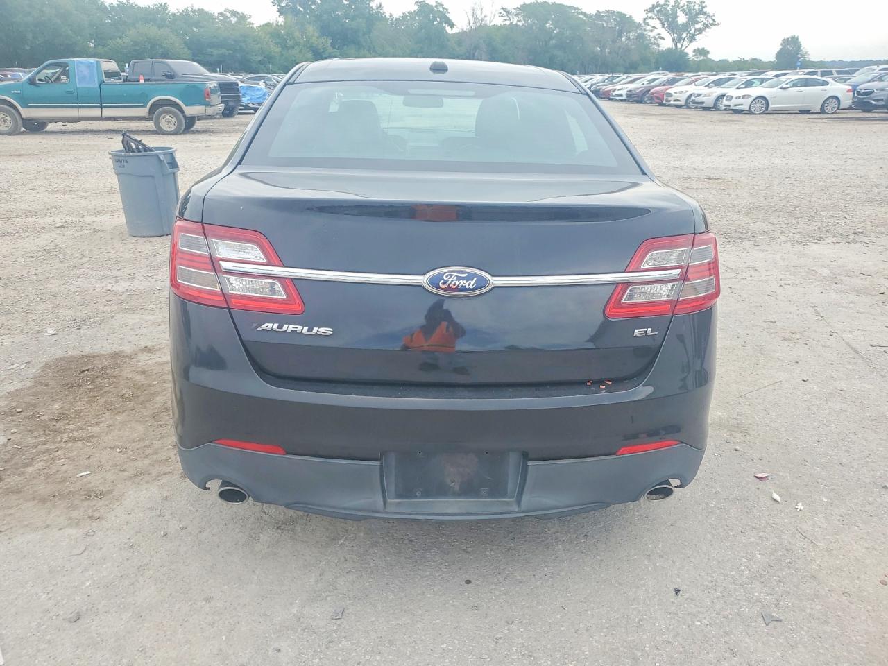 2013 FORD TAURUS