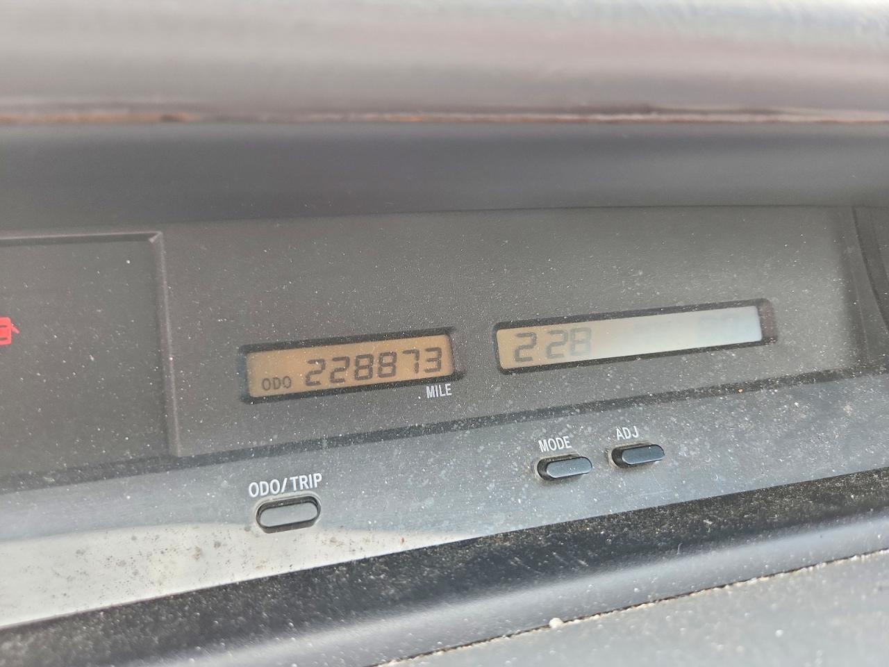 2000 TOYOTA AVALON