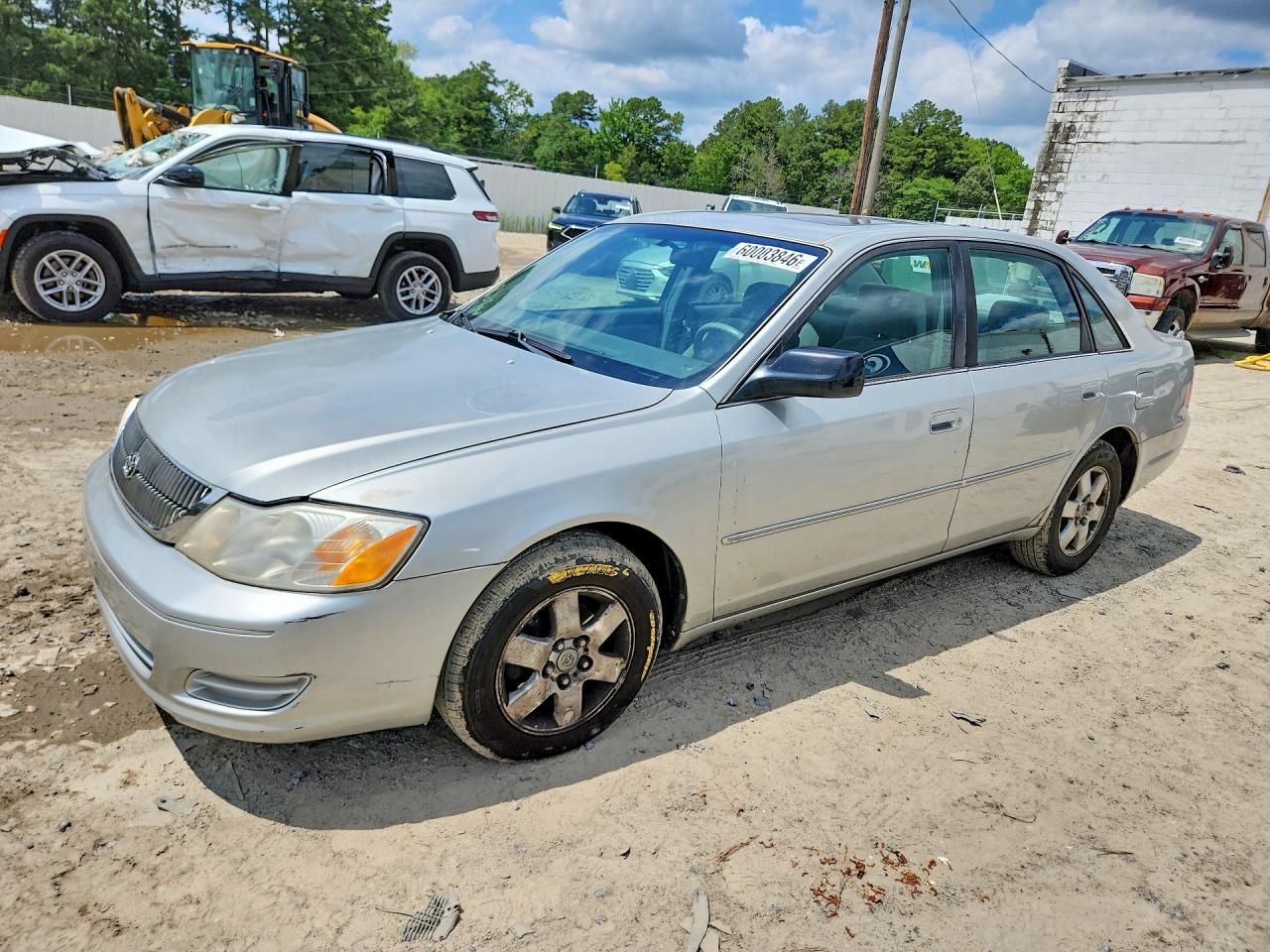 2000 TOYOTA AVALON