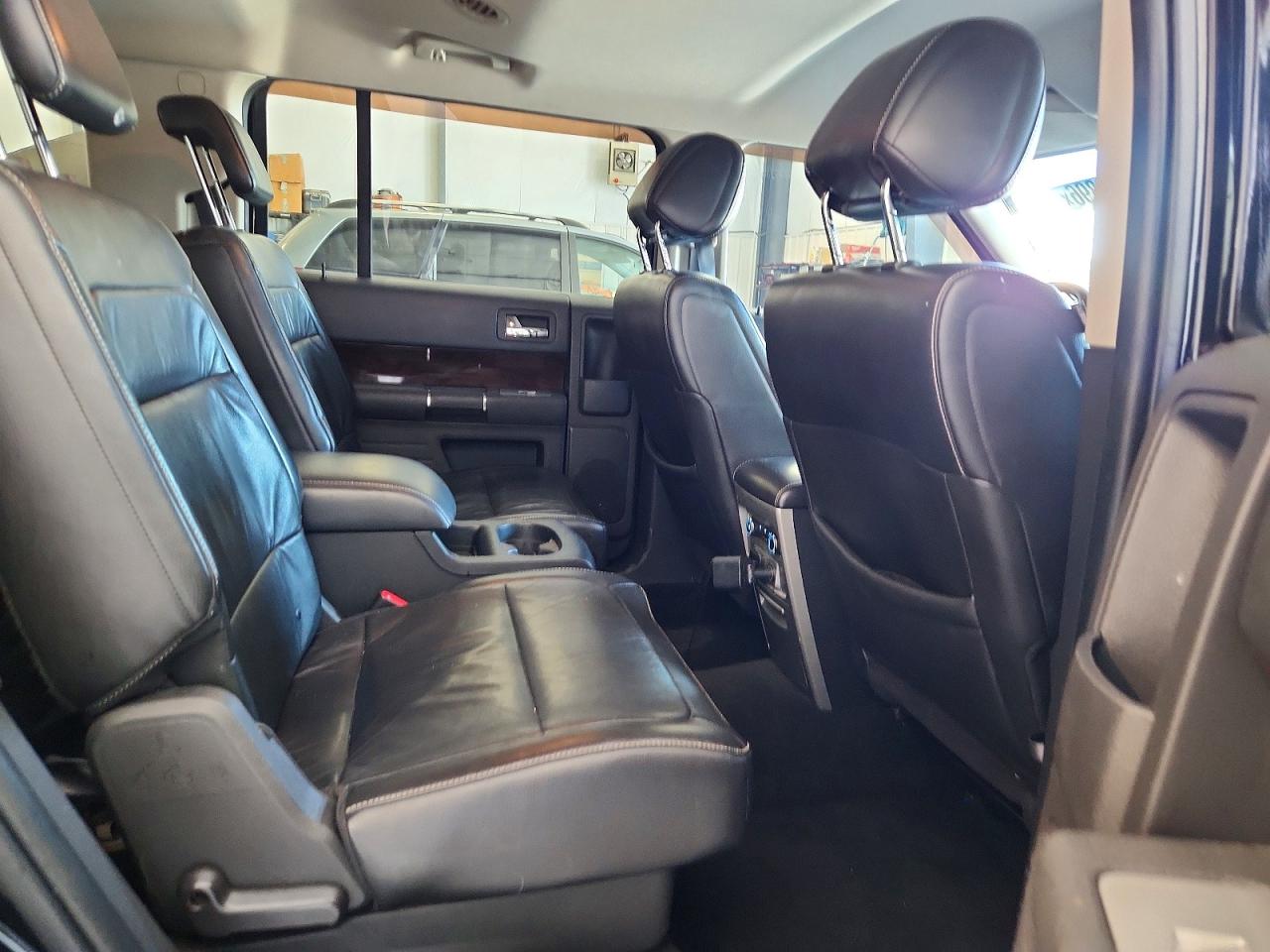 2011 FORD FLEX