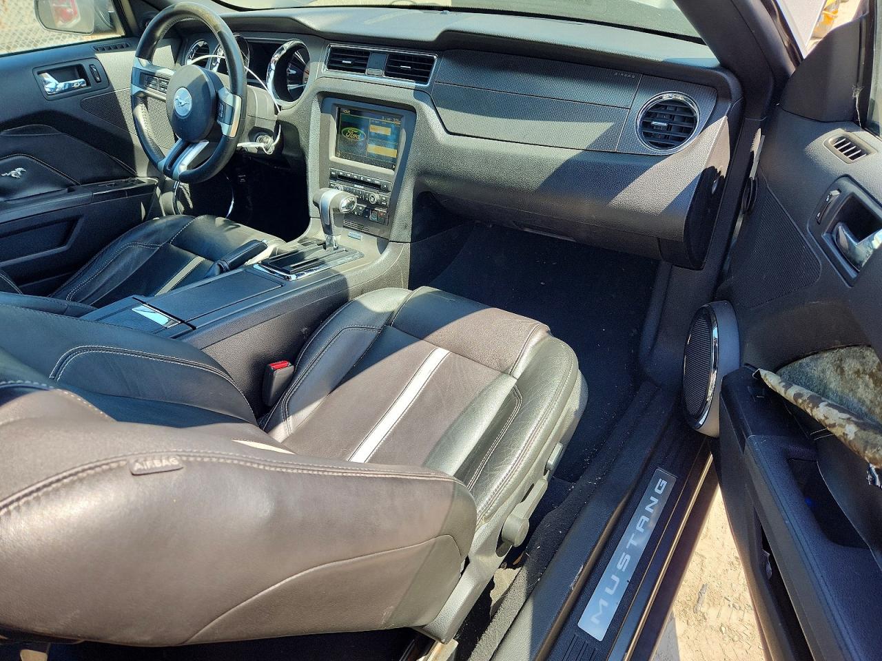 2010 FORD MUSTANG