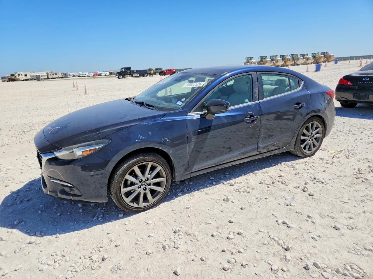 2018 MAZDA 3