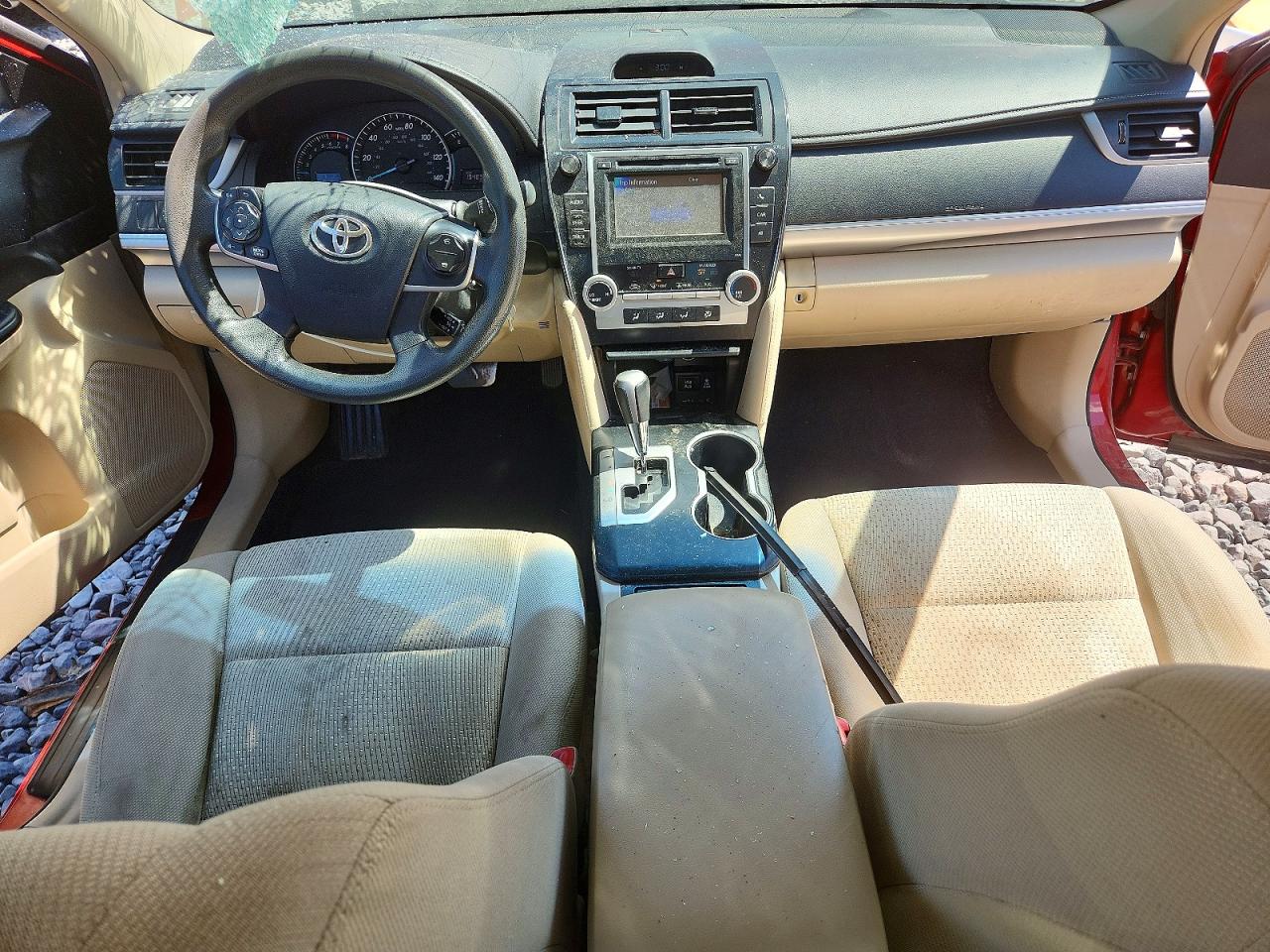 2014 TOYOTA CAMRY