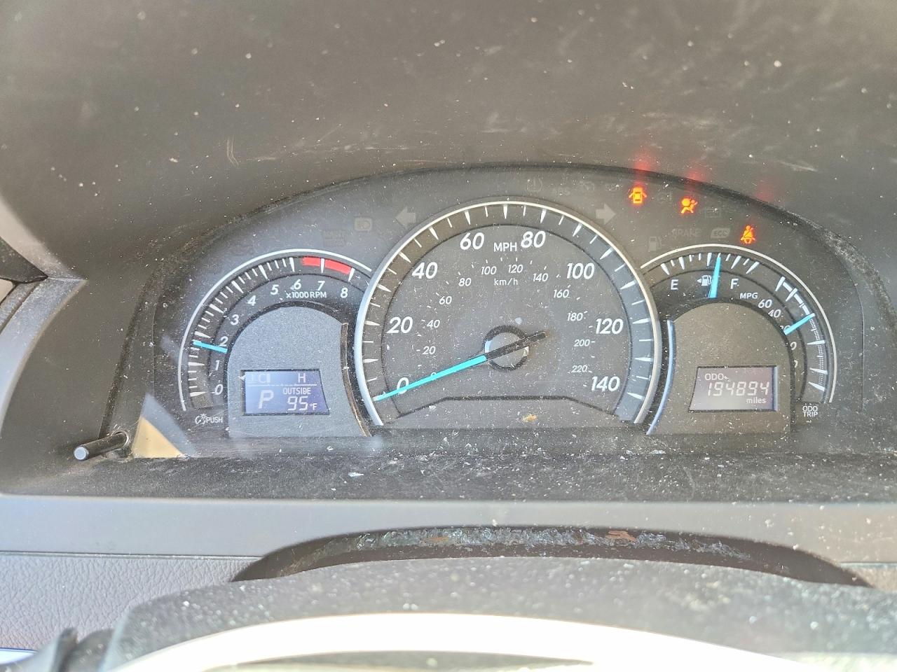 2014 TOYOTA CAMRY