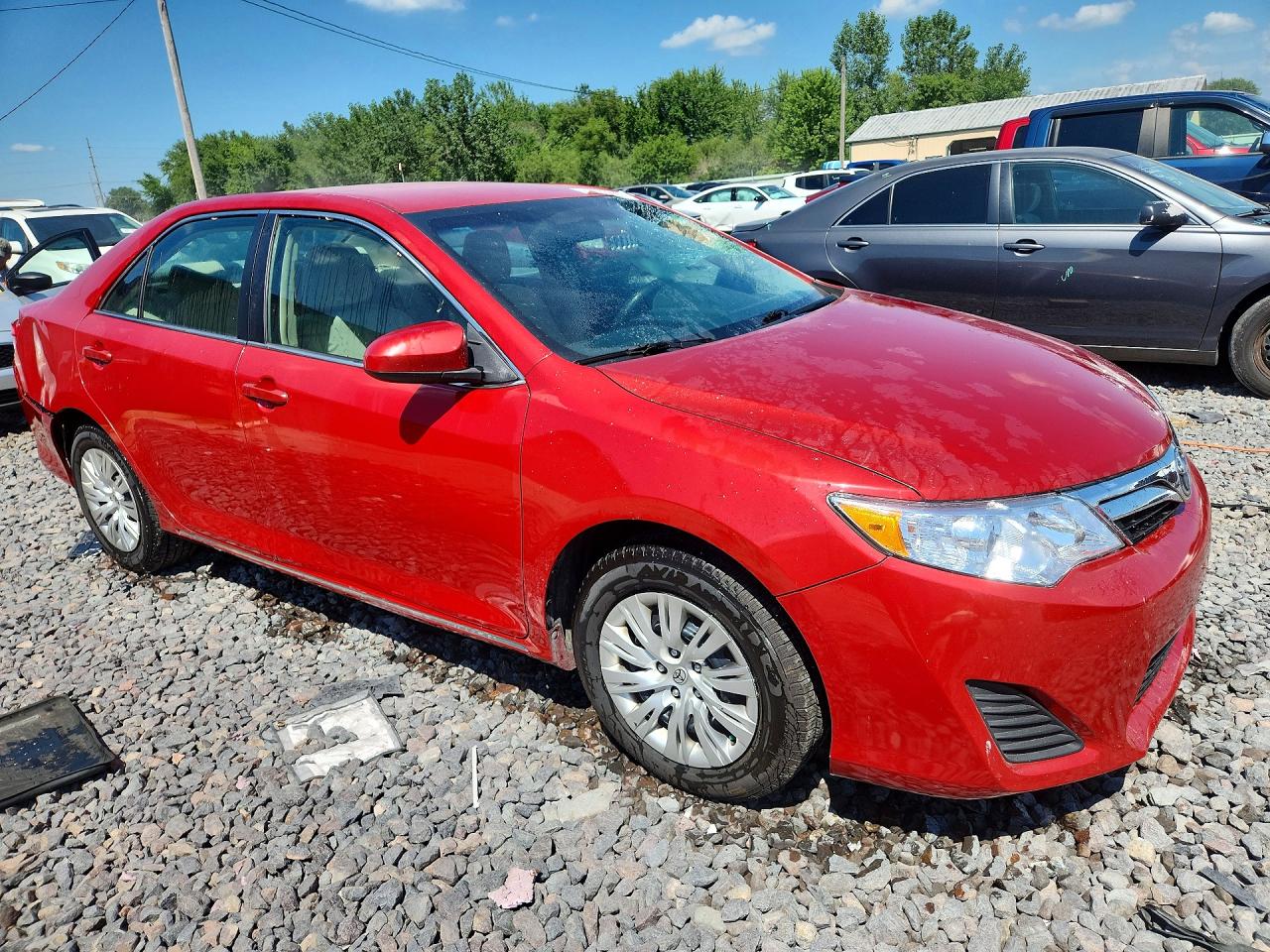 2014 TOYOTA CAMRY