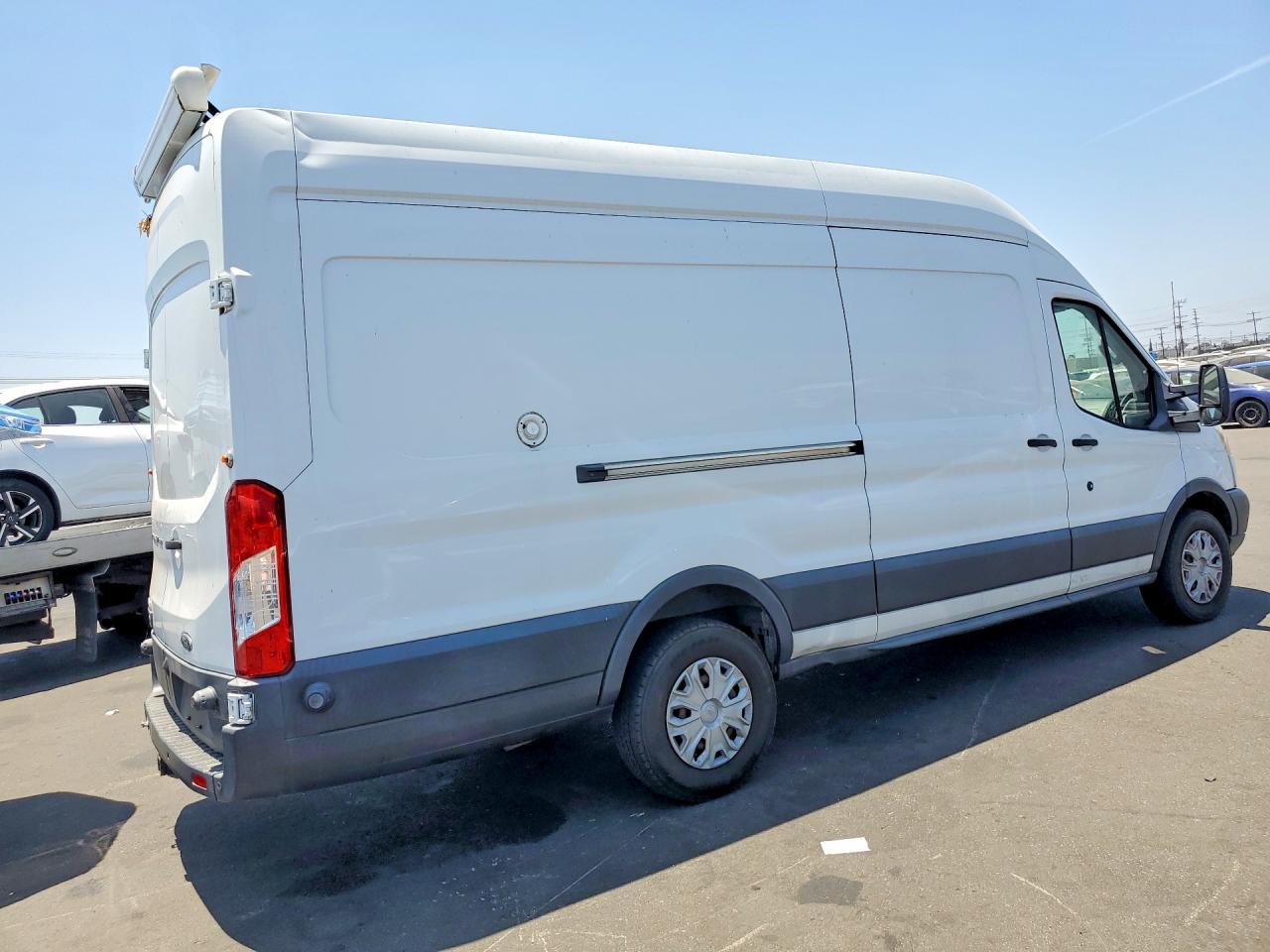 2015 FORD TRANSIT