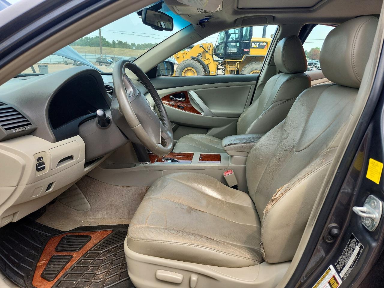 2011 TOYOTA CAMRY