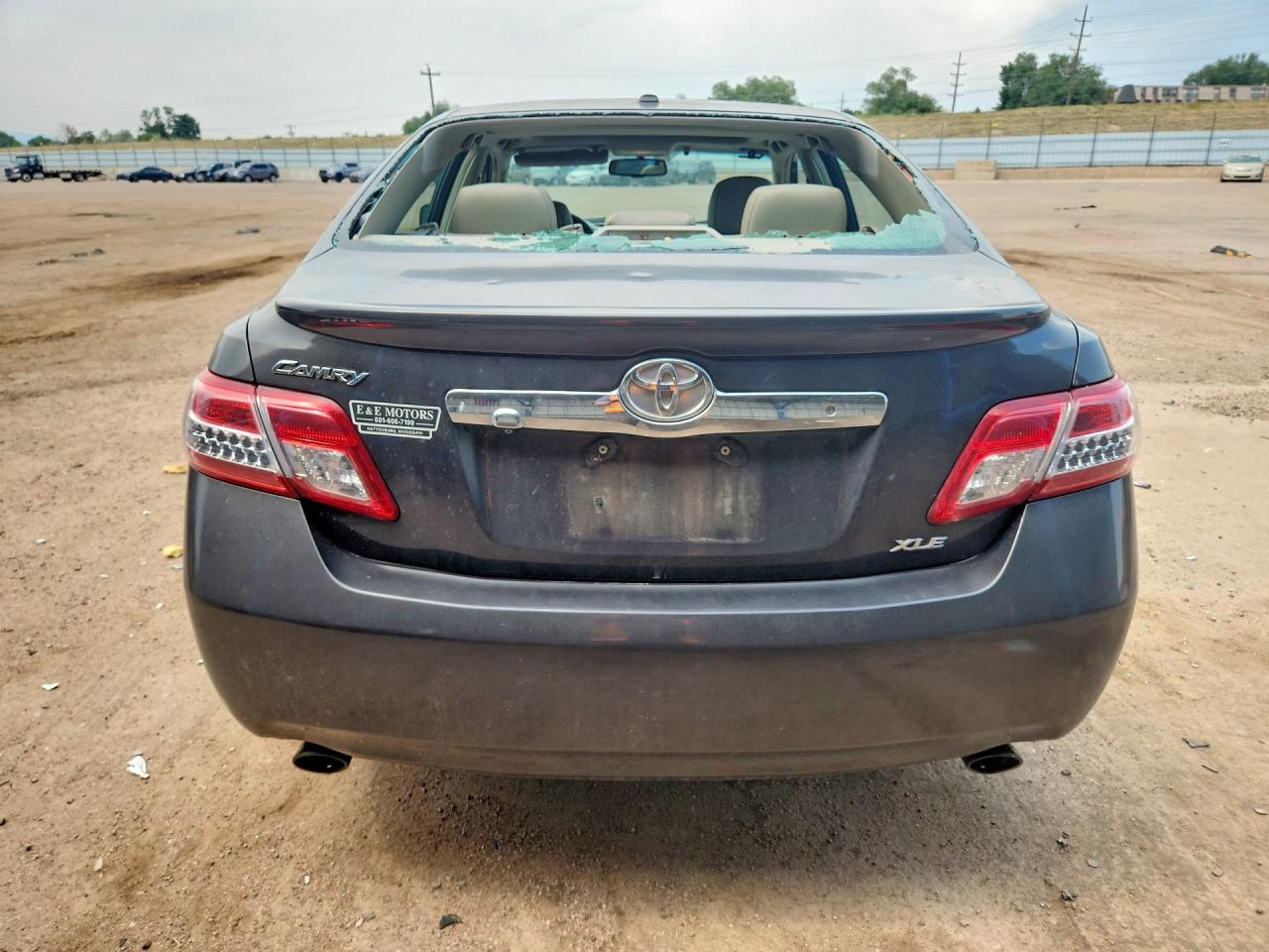 2011 TOYOTA CAMRY