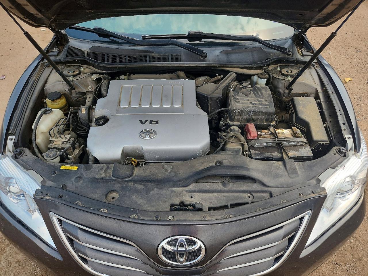 2011 TOYOTA CAMRY
