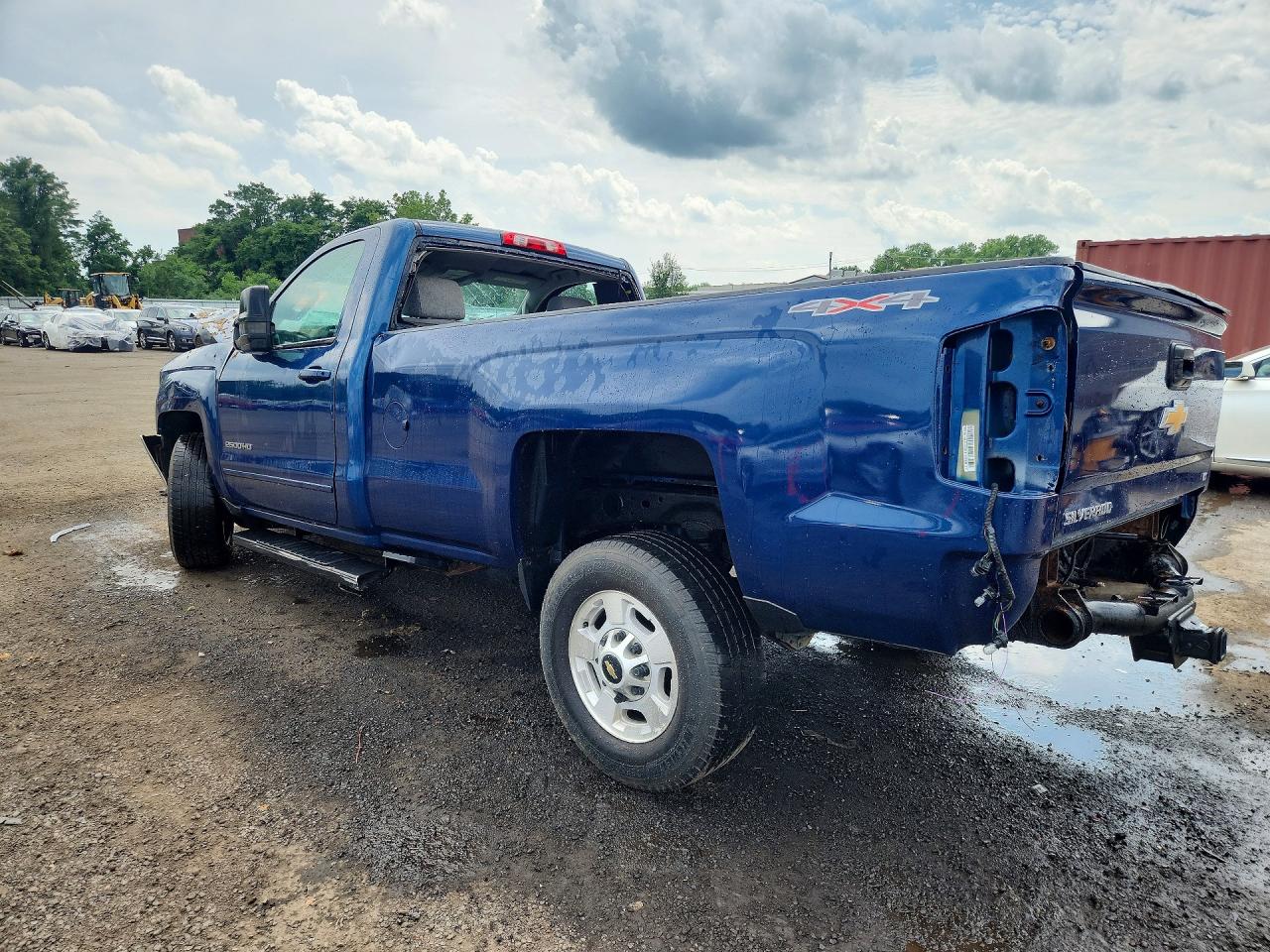 2015 CHEVROLET SILVERADO