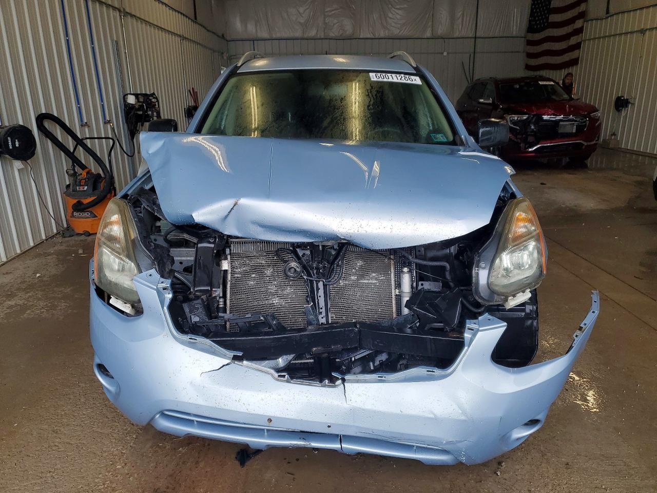 2015 NISSAN ROGUE