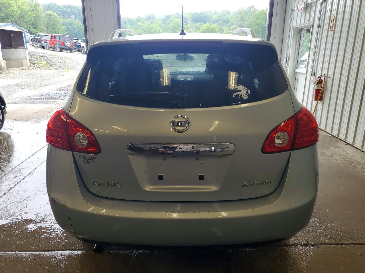 2015 NISSAN ROGUE