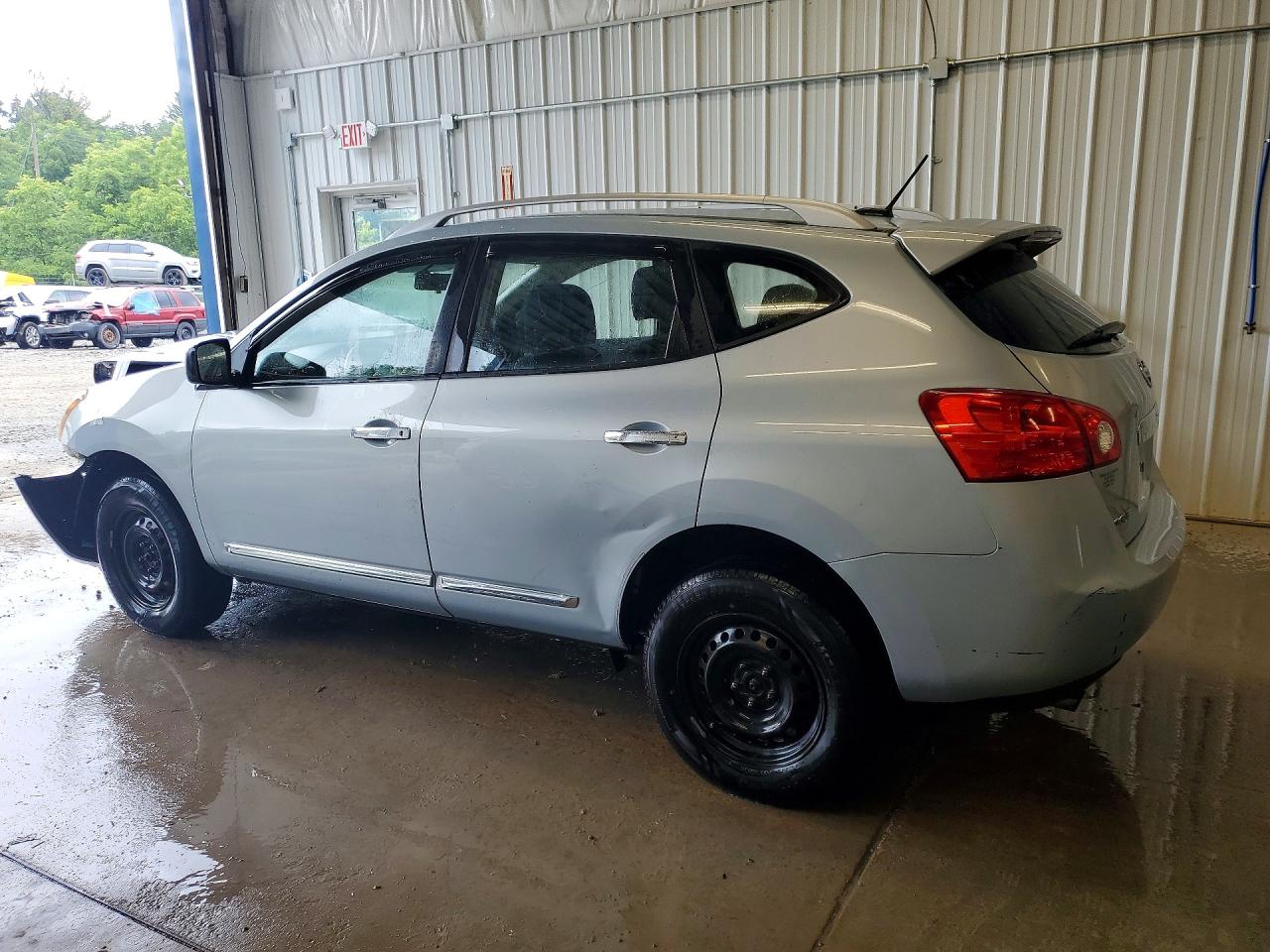 2015 NISSAN ROGUE