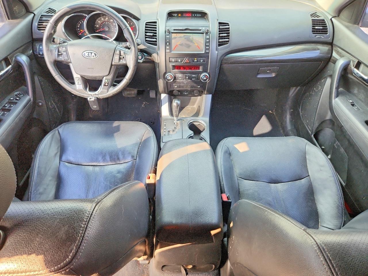 2011 KIA SORENTO