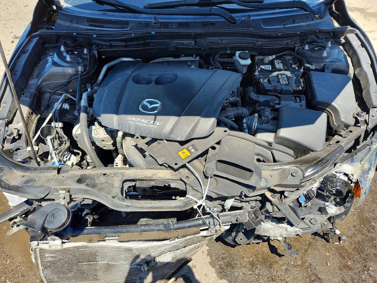 2018 MAZDA 3