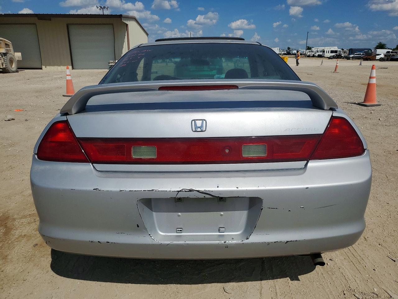 2000 HONDA ACCORD 2D