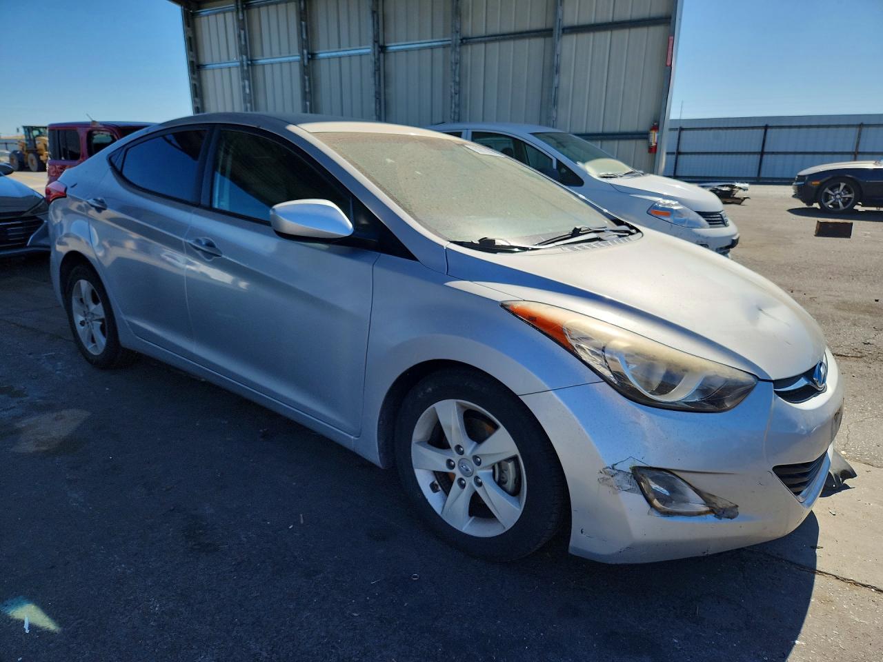 2013 HYUNDAI ELANTRA