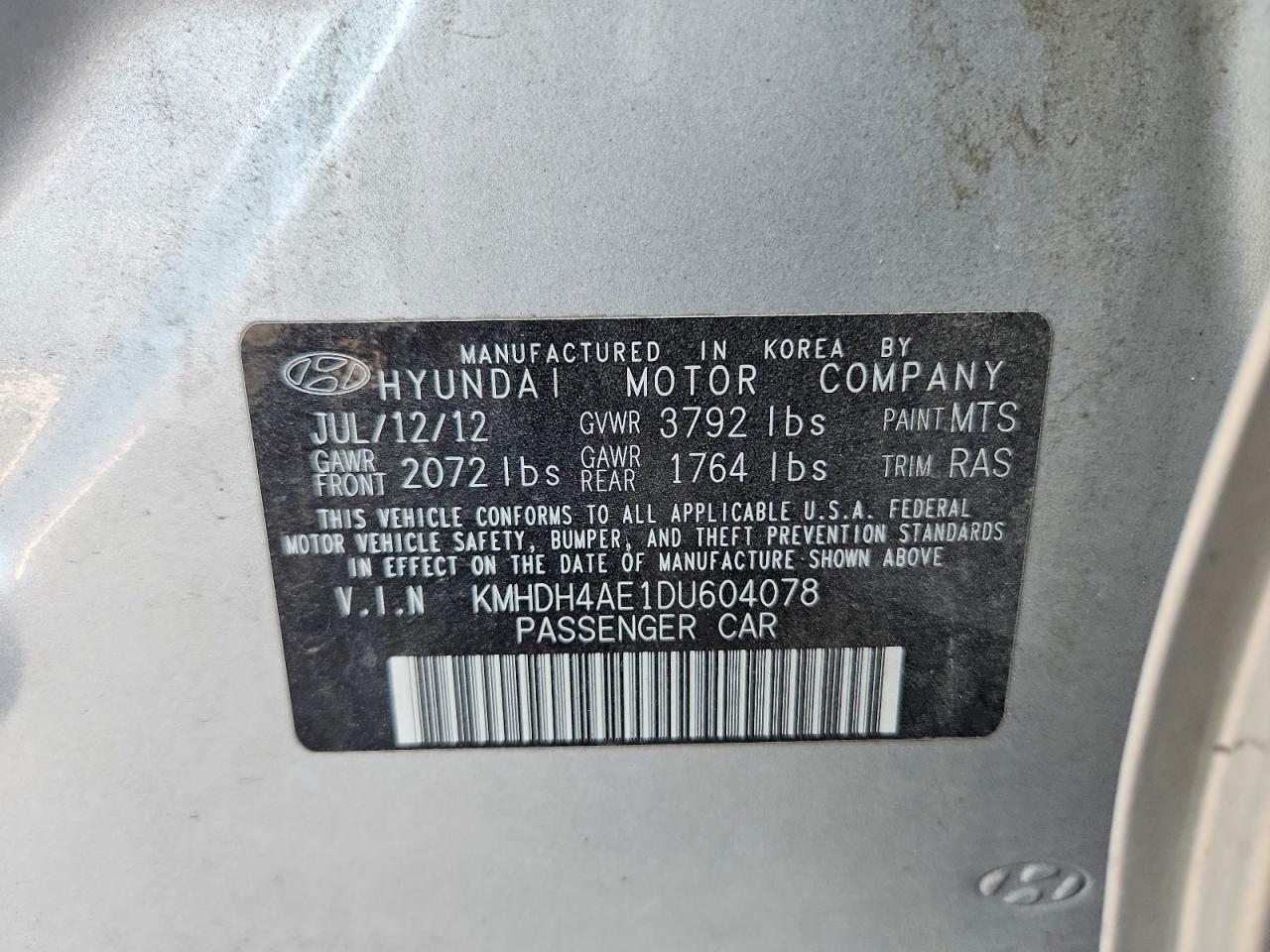 2013 HYUNDAI ELANTRA