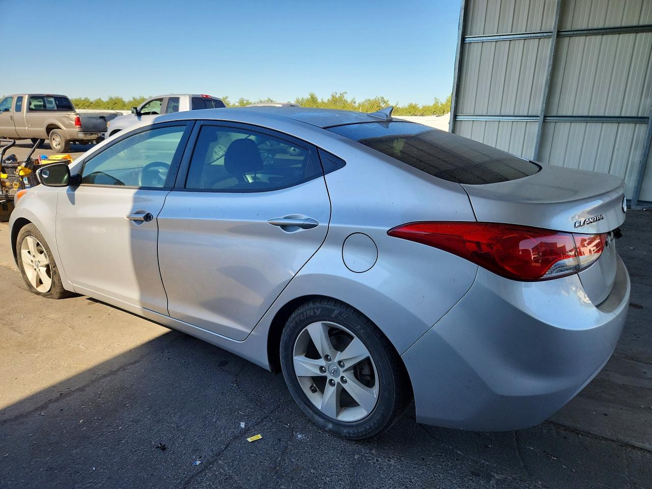 2013 HYUNDAI ELANTRA