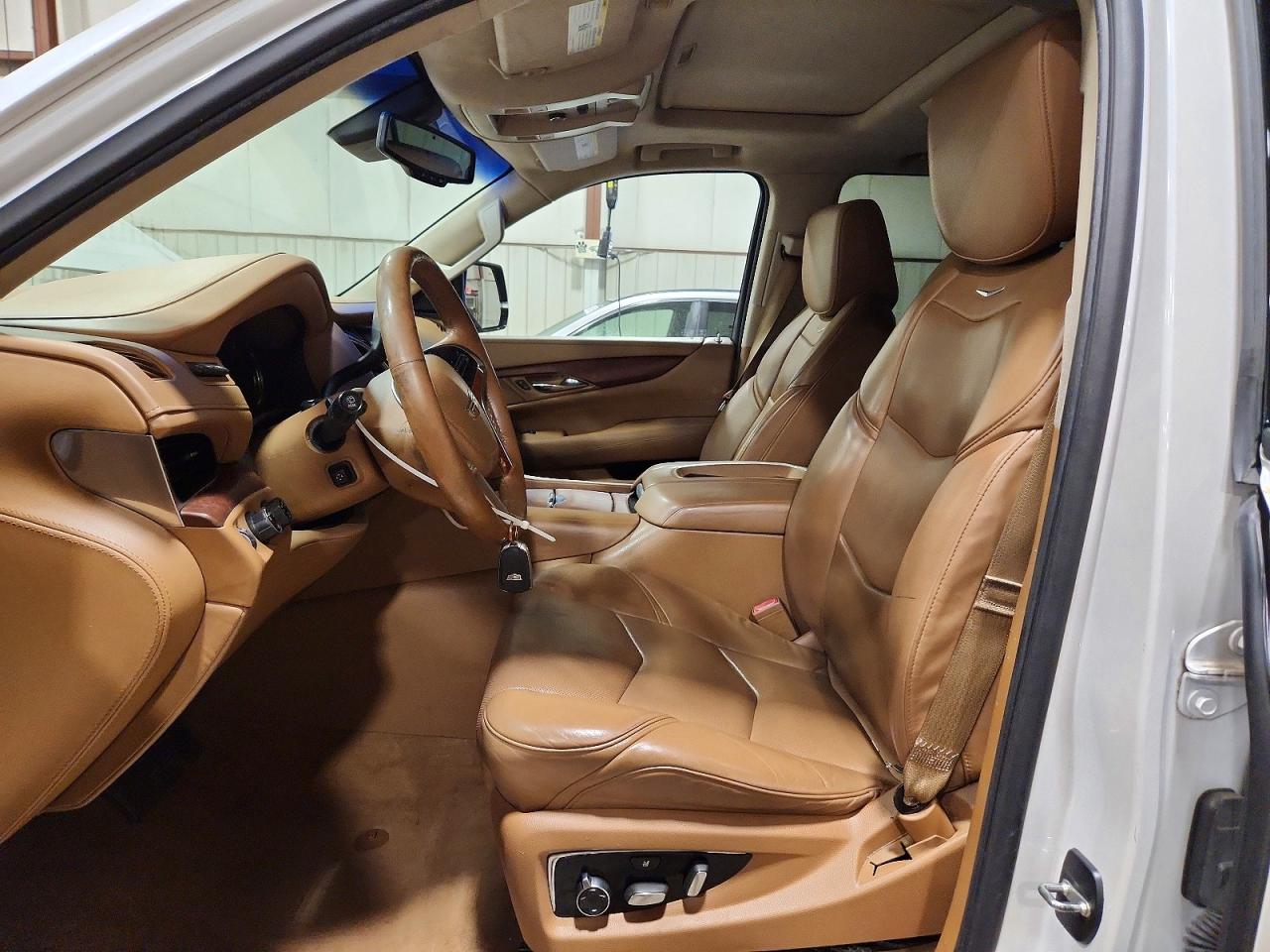 2016 CADILLAC ESCALADE