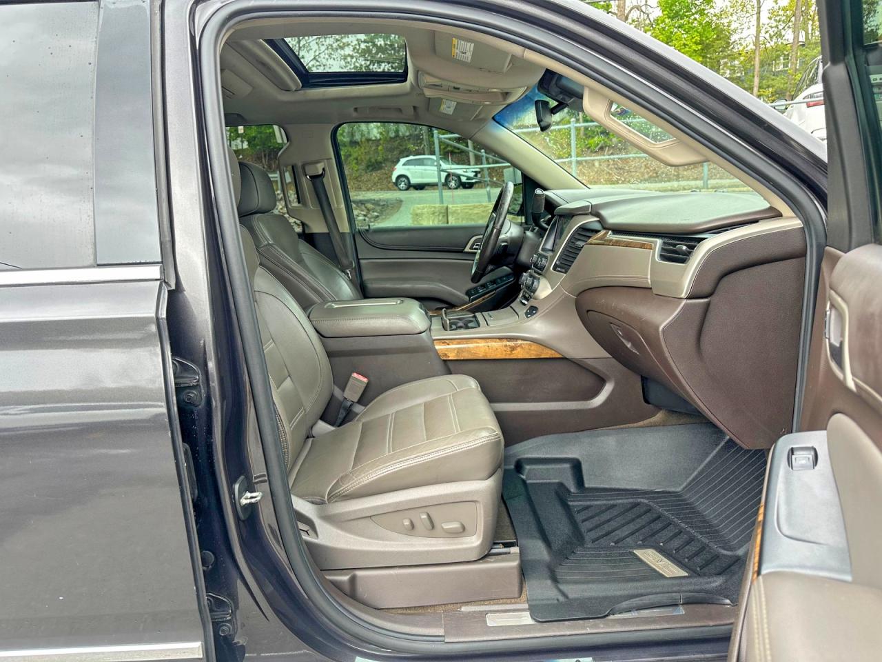2016 GMC YUKON