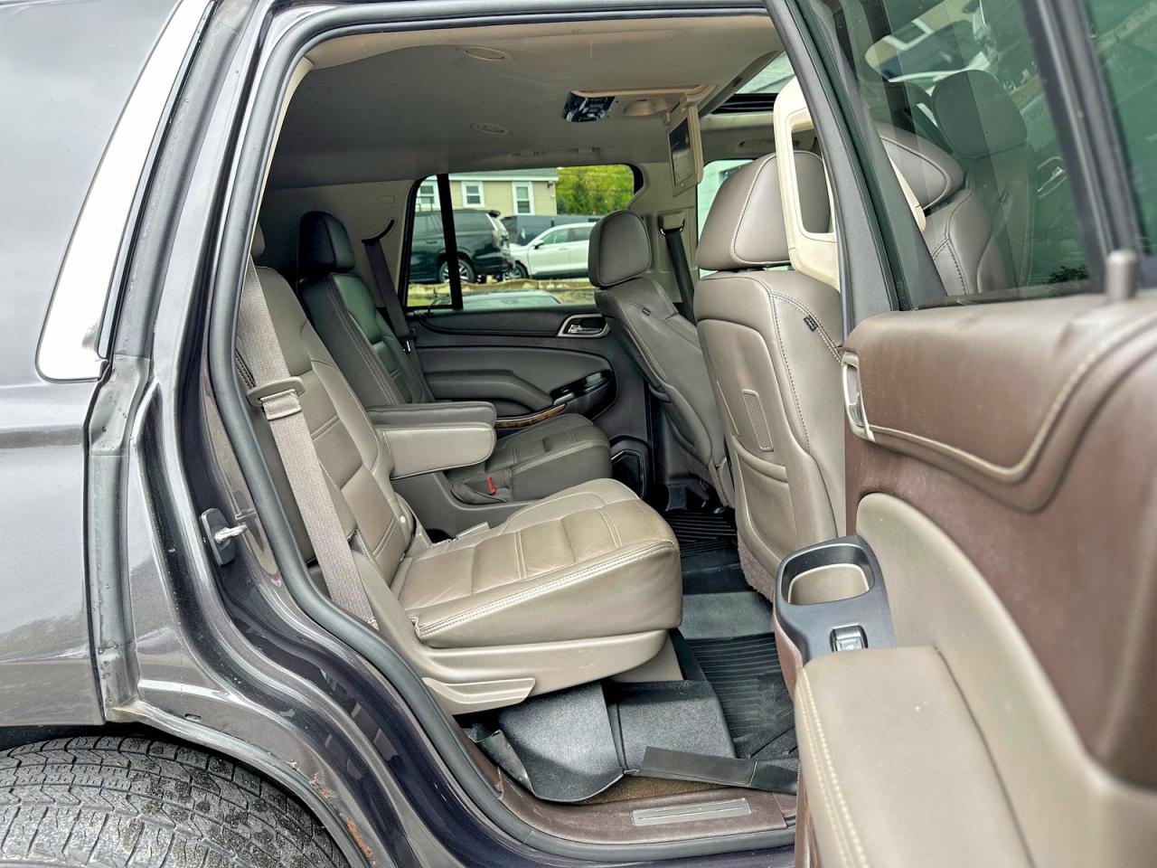 2016 GMC YUKON