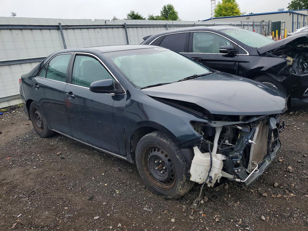 2013 TOYOTA CAMRY