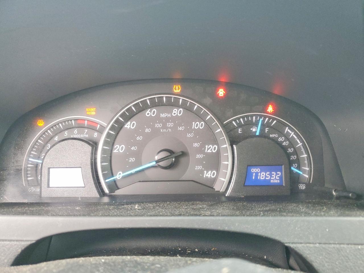 2013 TOYOTA CAMRY