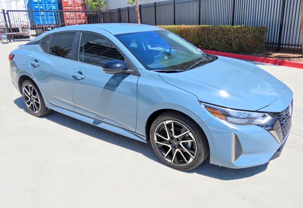 2025 NISSAN SENTRA
