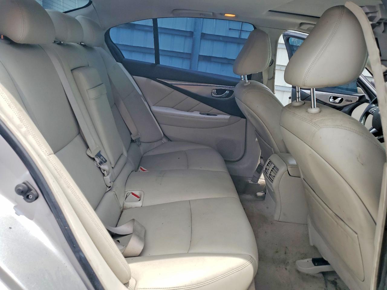 2017 INFINITI Q50