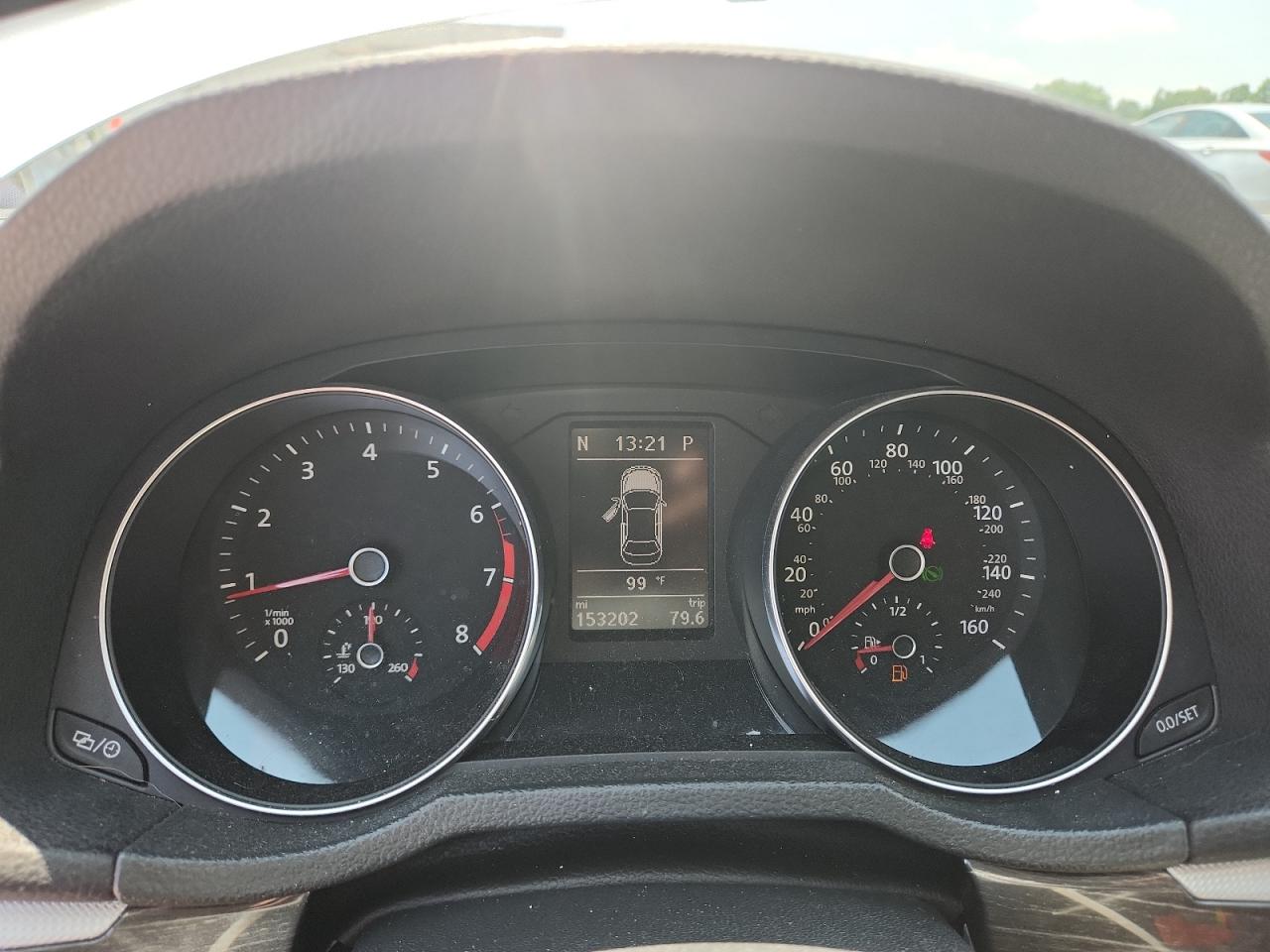 2016 VOLKSWAGEN PASSAT