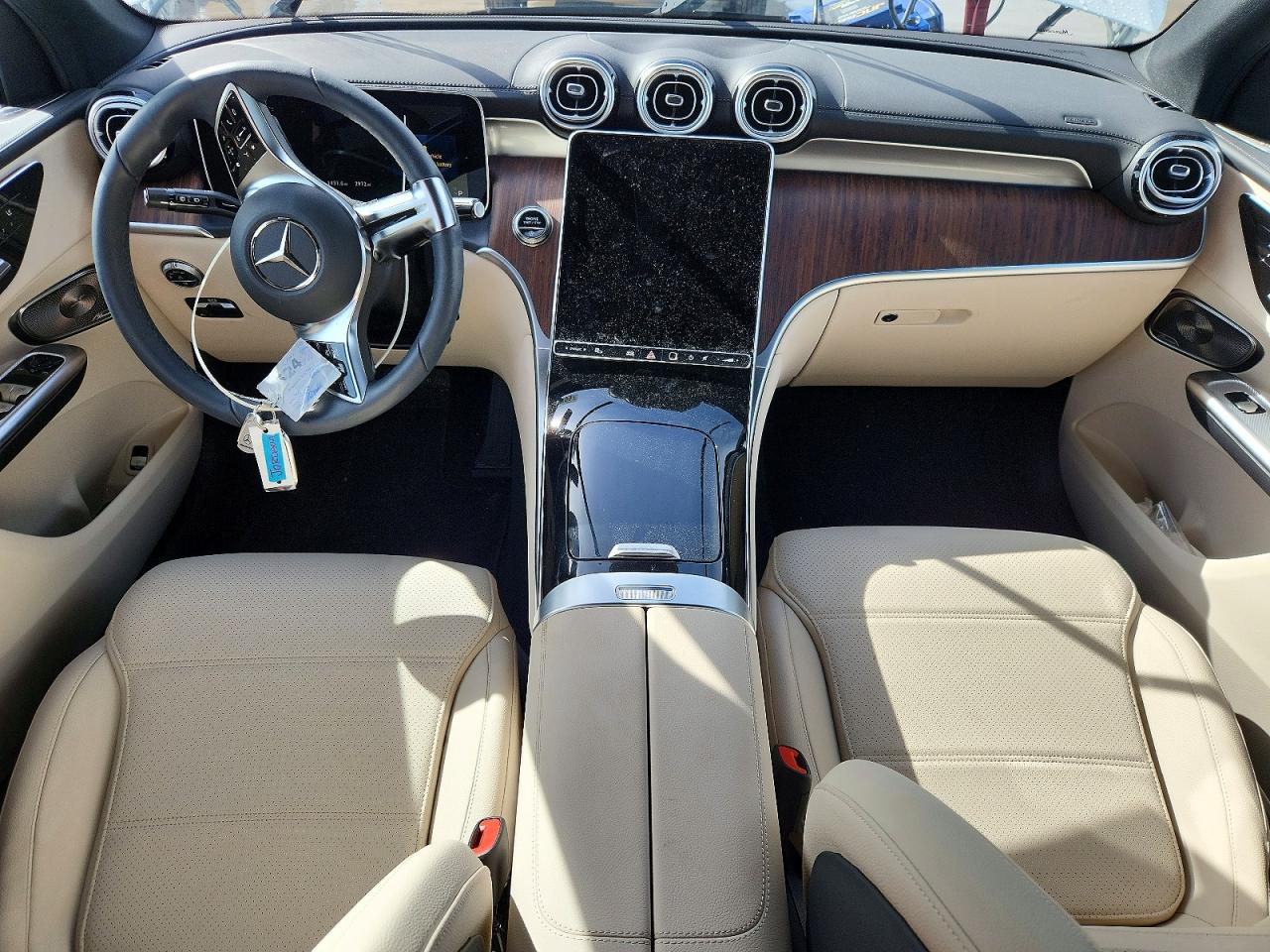2025 MERCEDES-BENZ GLC-CLASS