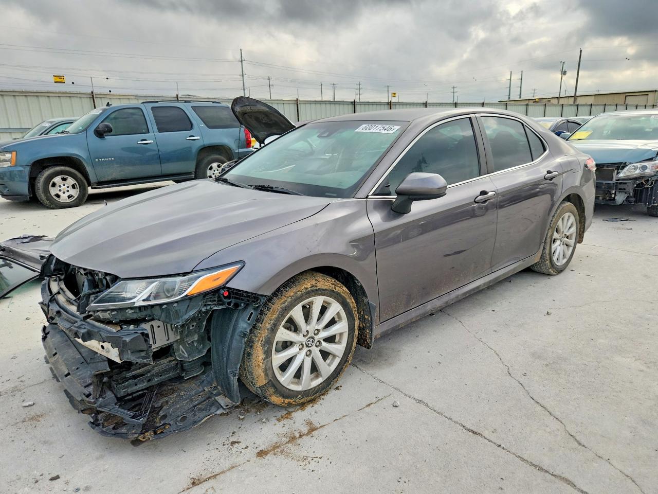 2018 TOYOTA CAMRY