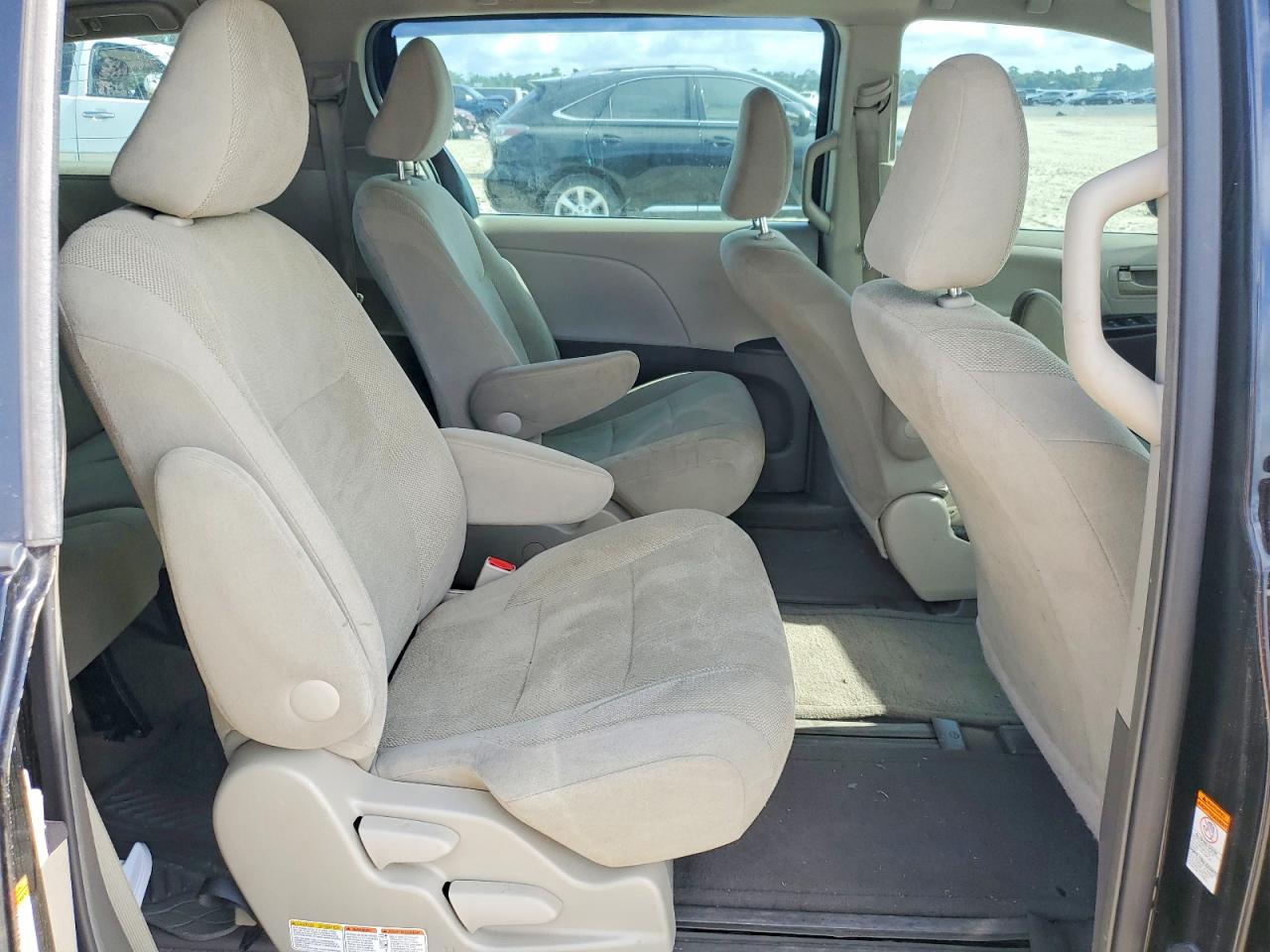 2015 TOYOTA SIENNA