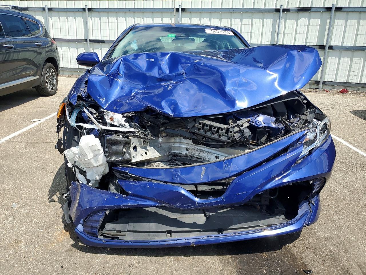2018 TOYOTA CAMRY
