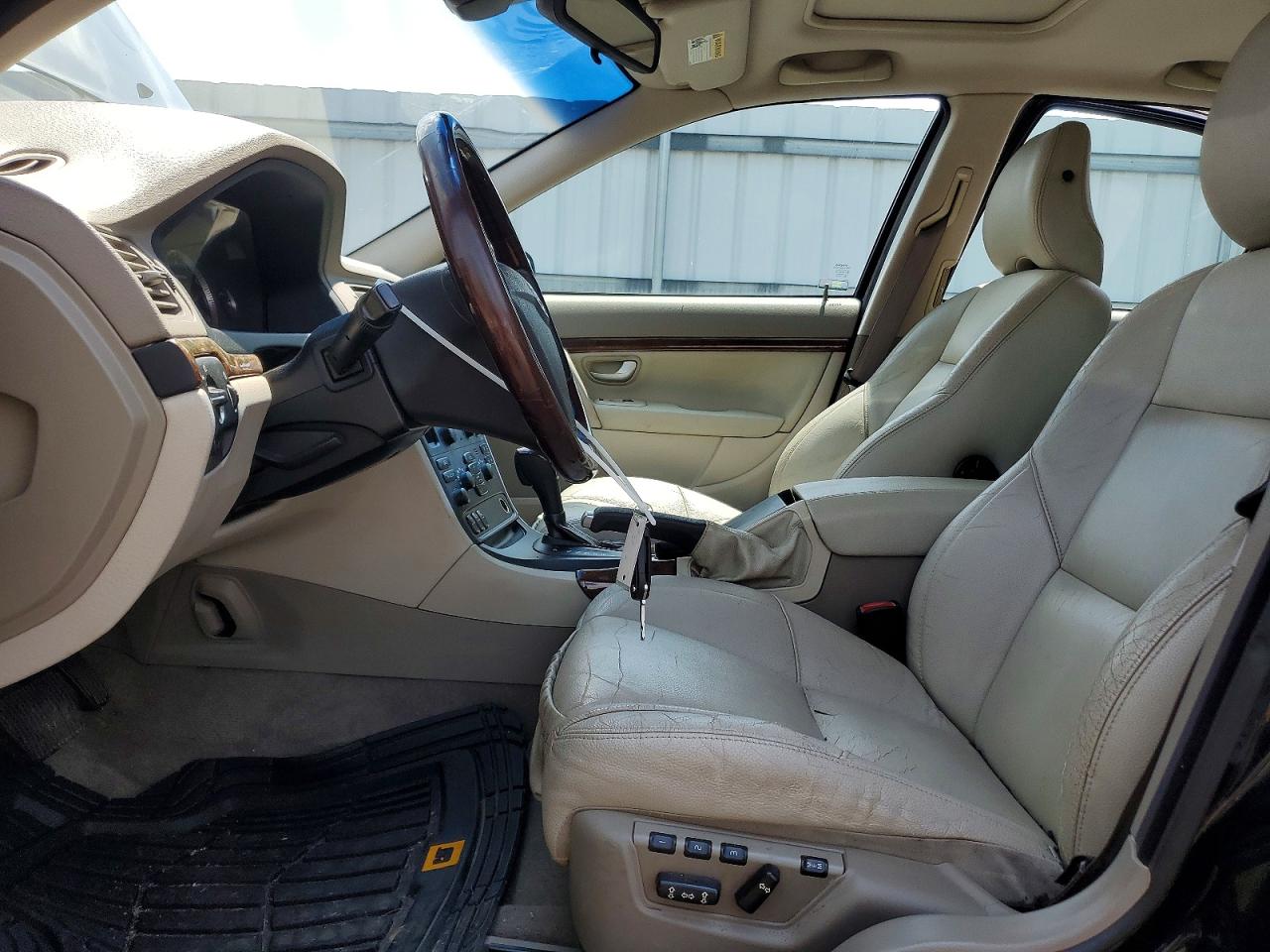 2006 VOLVO S80