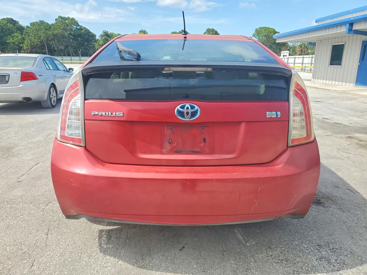 2013 TOYOTA PRIUS