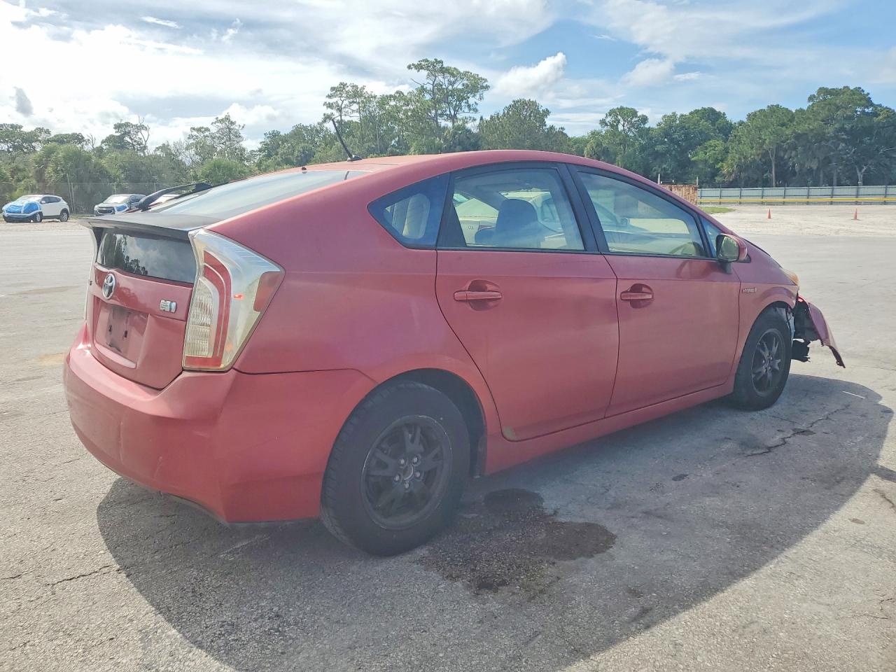2013 TOYOTA PRIUS