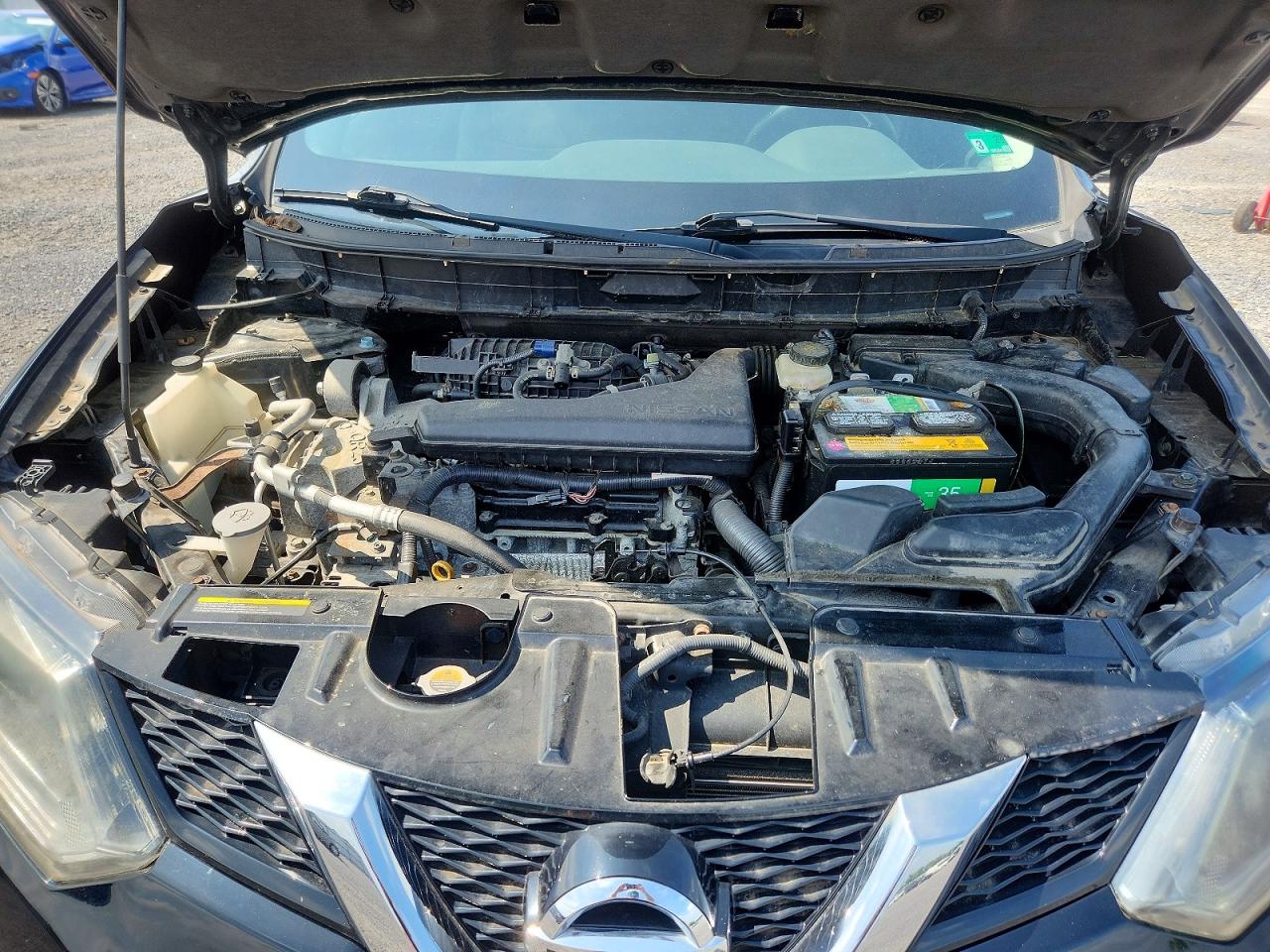 2015 NISSAN ROGUE