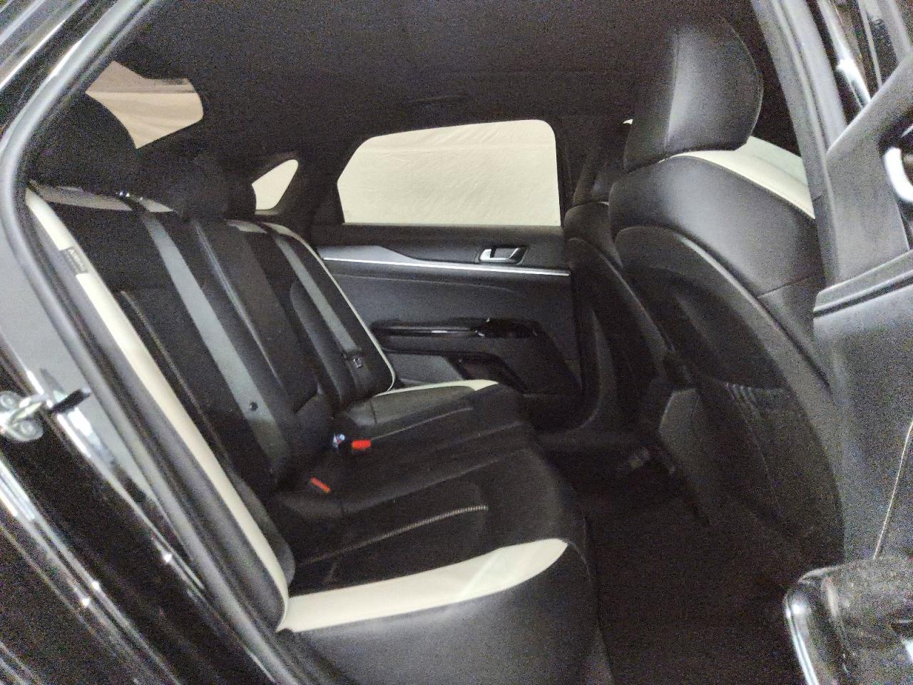 2025 KIA K5